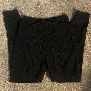 Beyond yoga leggings in heather charcoal